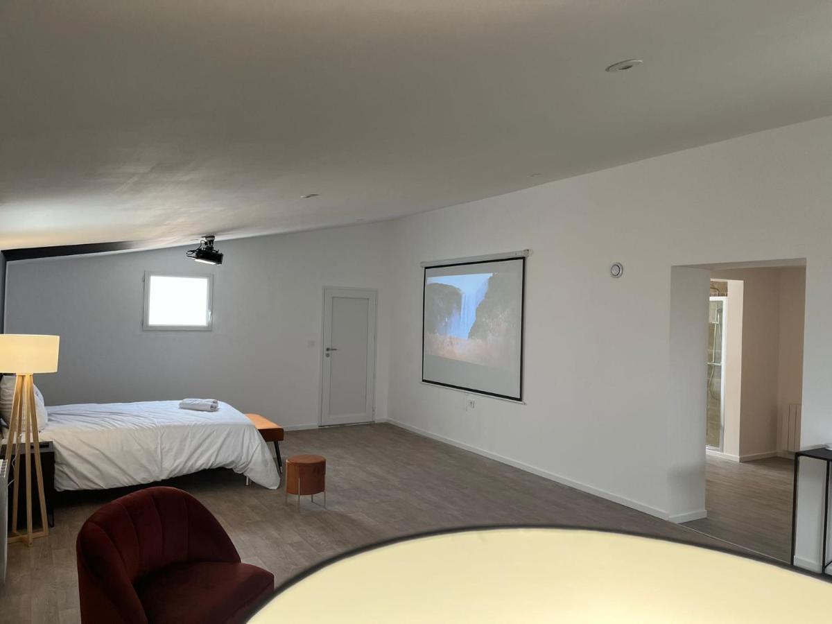 Ng Suitehome - Queven - Balneo - Netflix - Wifi Exterior photo
